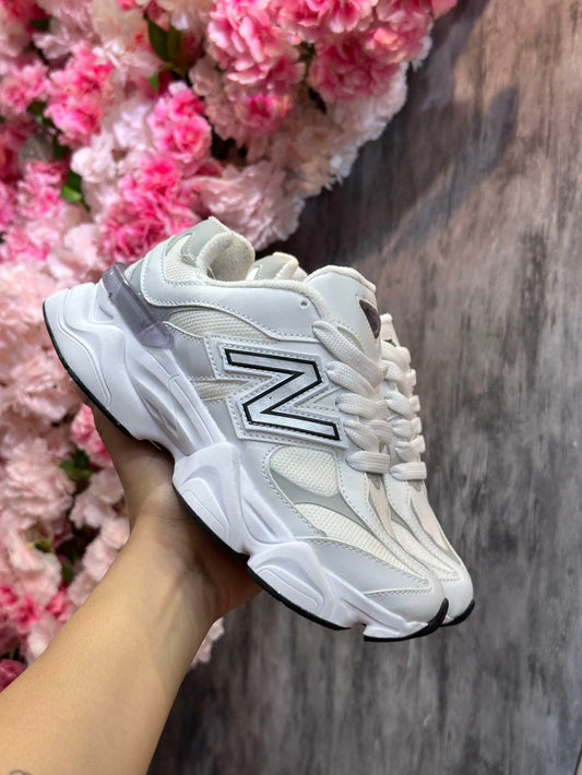 New Balance 9060 Mt Blanco Gris